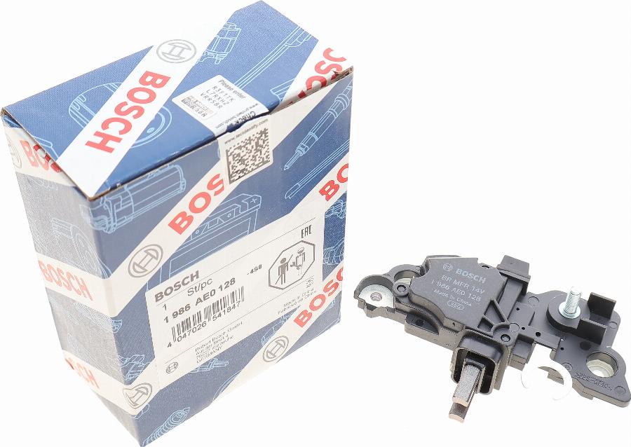 BOSCH 1 986 AE0 128 - Gərginlik tənzimləyicisi, alternator furqanavto.az