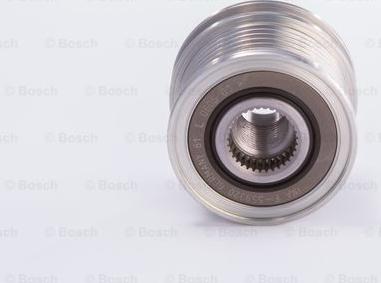 BOSCH F 00M 991 303 - Kasnak, alternator, sərbəst dönərli mufta www.furqanavto.az