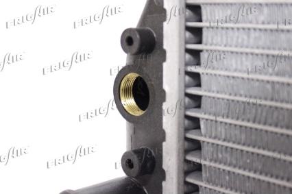 Frigair 0104.3070 - Radiator, mühərrikin soyudulması furqanavto.az