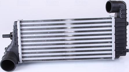 Nissens 96251 - Intercooler, şarj cihazı furqanavto.az