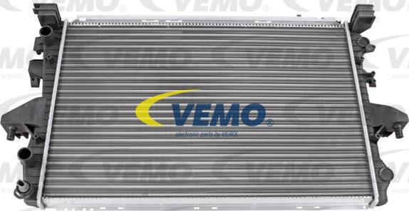 Vemo V10-60-0028 - Radiator, mühərrikin soyudulması furqanavto.az