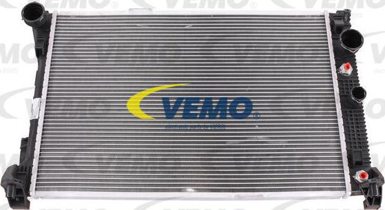Vemo V30-60-1270 - Radiator, mühərrikin soyudulması furqanavto.az