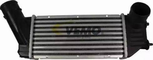 Vemo V22-60-0006 - Intercooler, şarj cihazı furqanavto.az