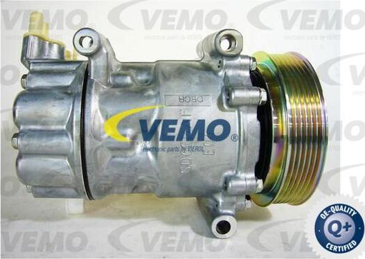 Vemo V22-15-0010 - Kompressor, kondisioner furqanavto.az